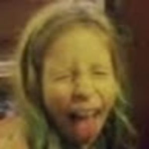 Meet your Posher, Lyla